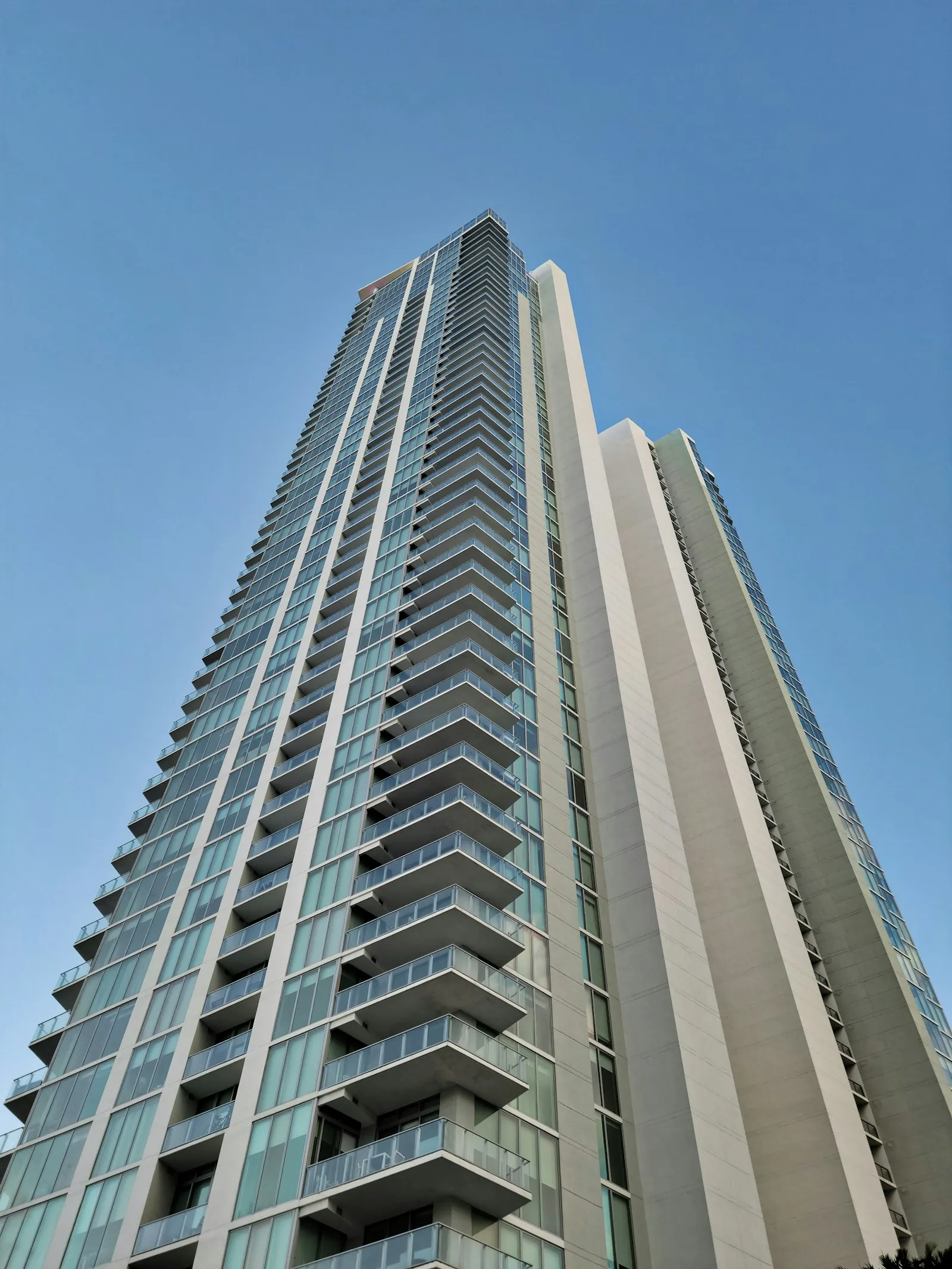 Telamar Beach Residences render 1