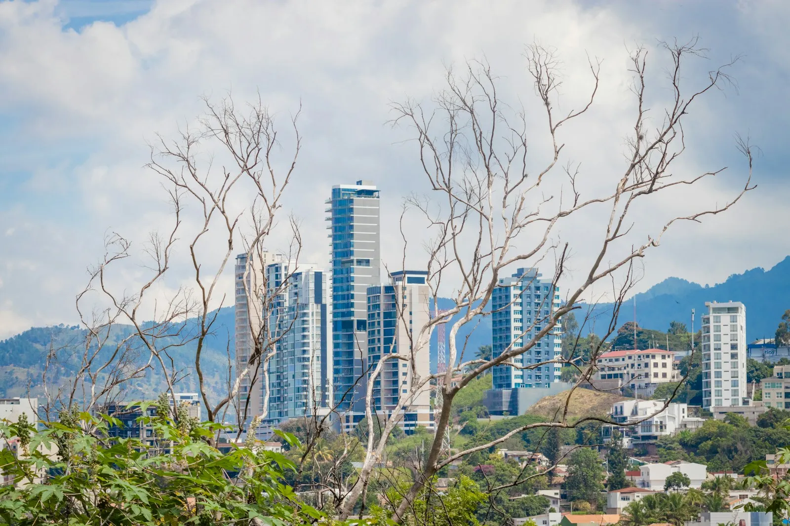 Lote listo para construir en Los Próceres - Foto 4